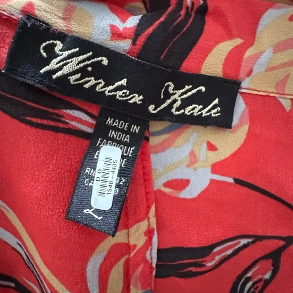 Winter Kate Red Floral Blouse - Picture 2 of 2